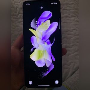 Samsung galaxy z flip 4